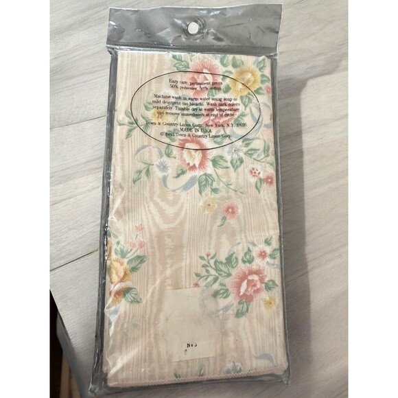 Vintage Floral Cloth Linen Napkins 17x17 Pink Yellow Cottagecore Set of 4 - Picture 2 of 9